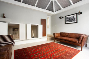 Wilfred Street by onefinestay